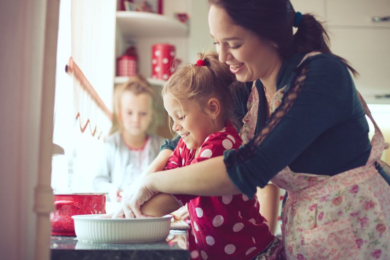 Weihnachtsbacken mit Kindern