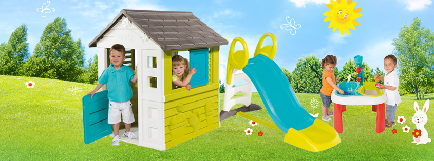 Kinderhaus mit Rutsche