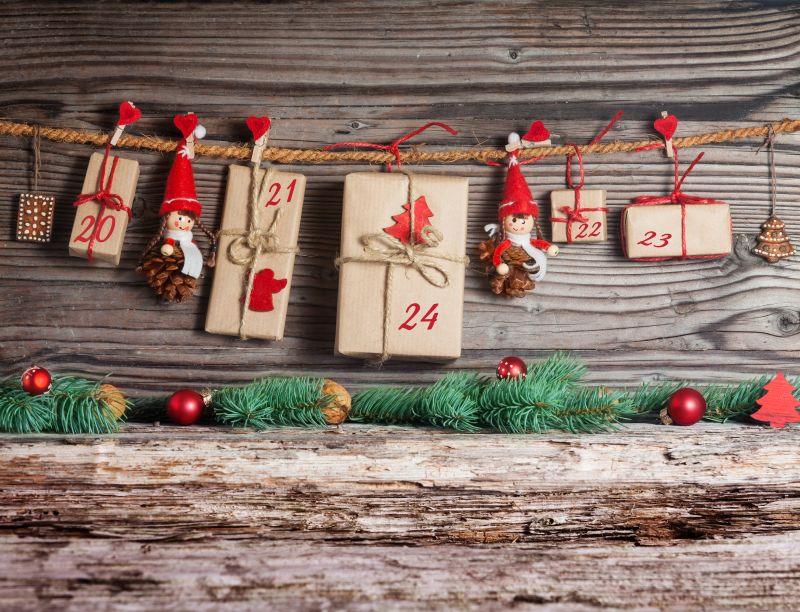 Wie man einen Adventskalender bastelt