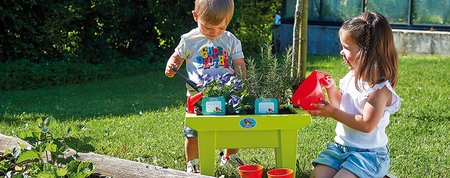 Frühlingsaktivitäten für alle Kinder im Garten und draußen