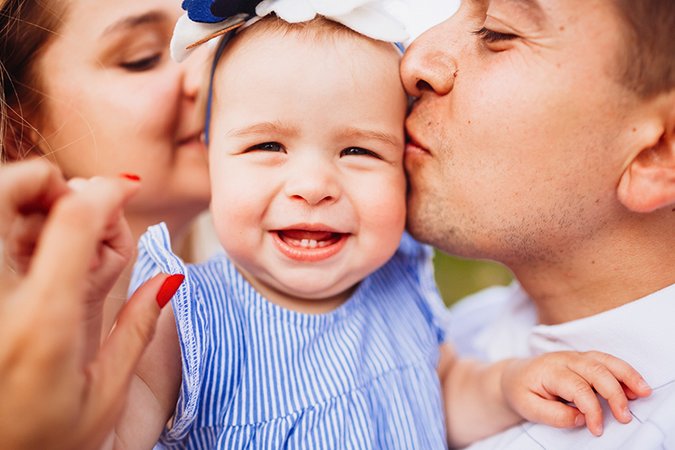 Wie wachsen Babys die Zähne?